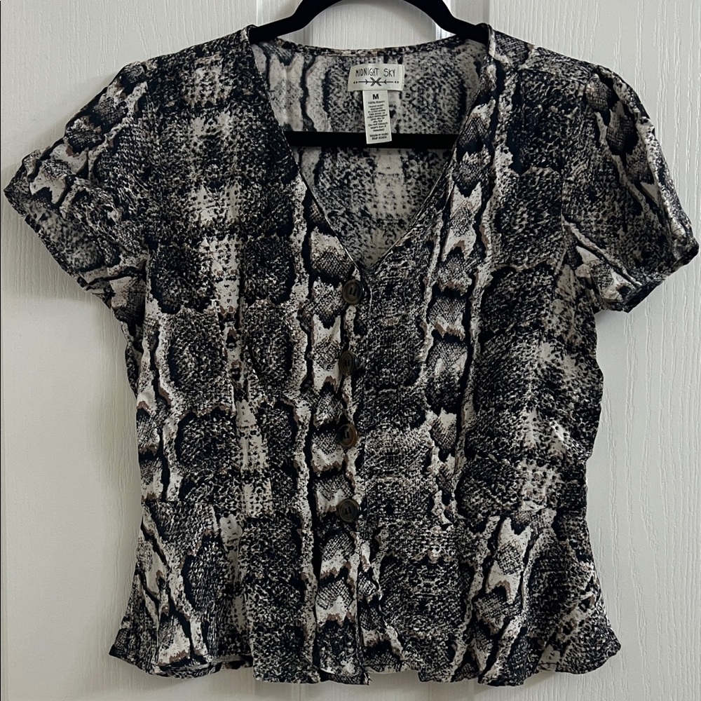 Women’s printed top